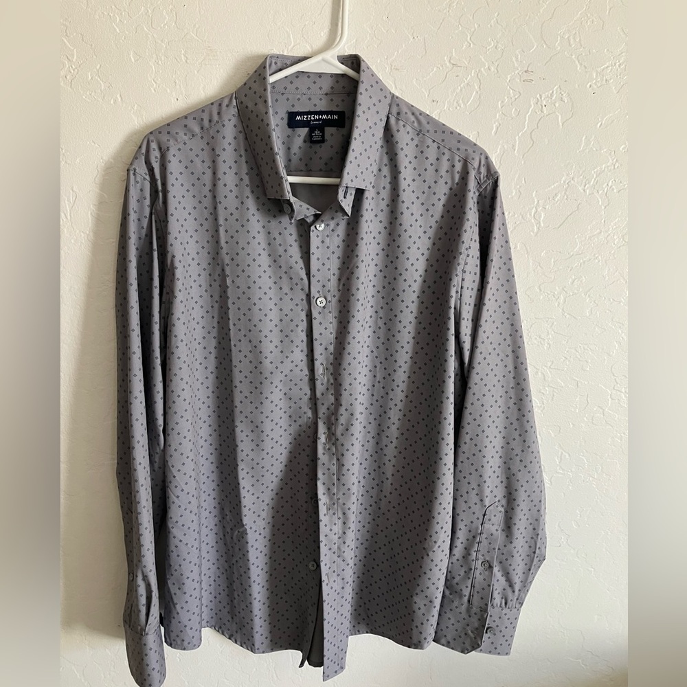 Mizzen+Main - leeward - trim fit- No tuck men’s large